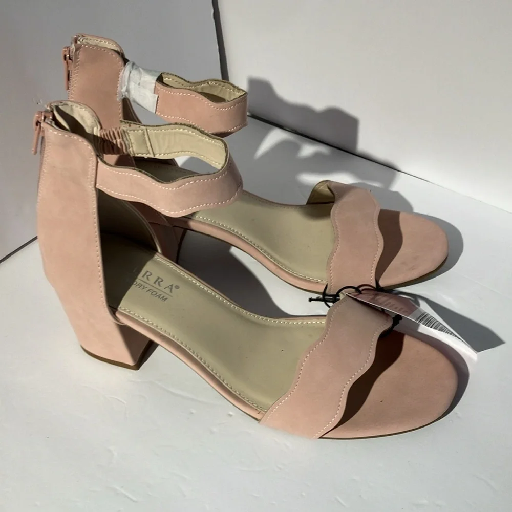 Serra Memory Foam Block Heel Scallop Sandals Size 10 Blush Pink Faux Suede NWT - Picture 5 of 6